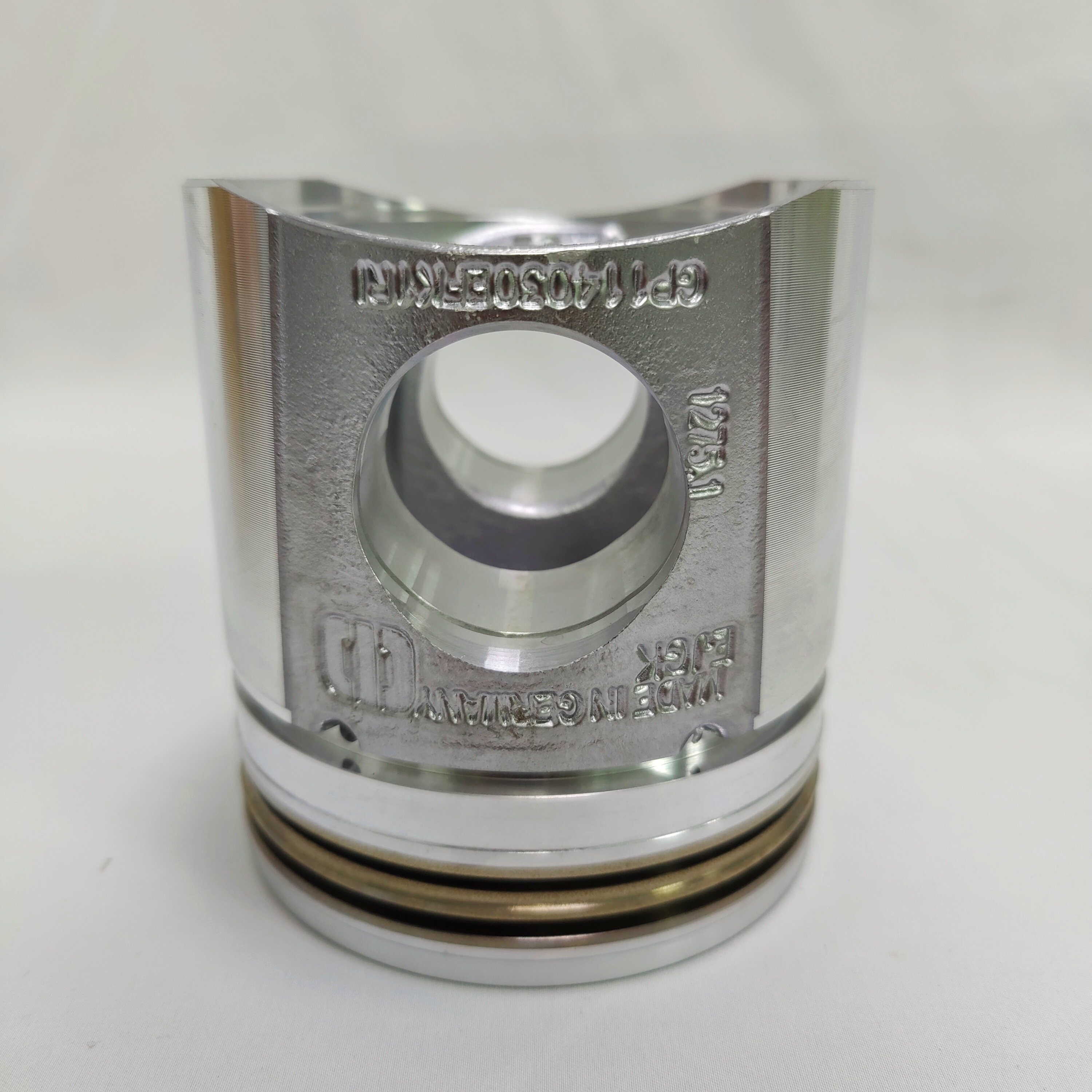 Diesel Engine Piston Kit